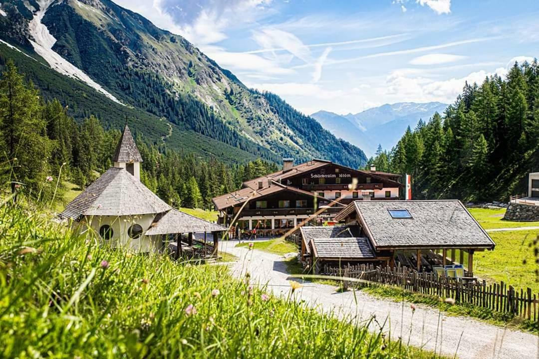 Berghotel Schlickeralm 1.616 M Фульпмес Екстер'єр фото